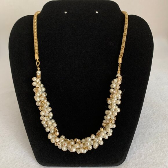 Charter Club Twisted Pearl Necklace Gold tone chain - Picture 1 of 6